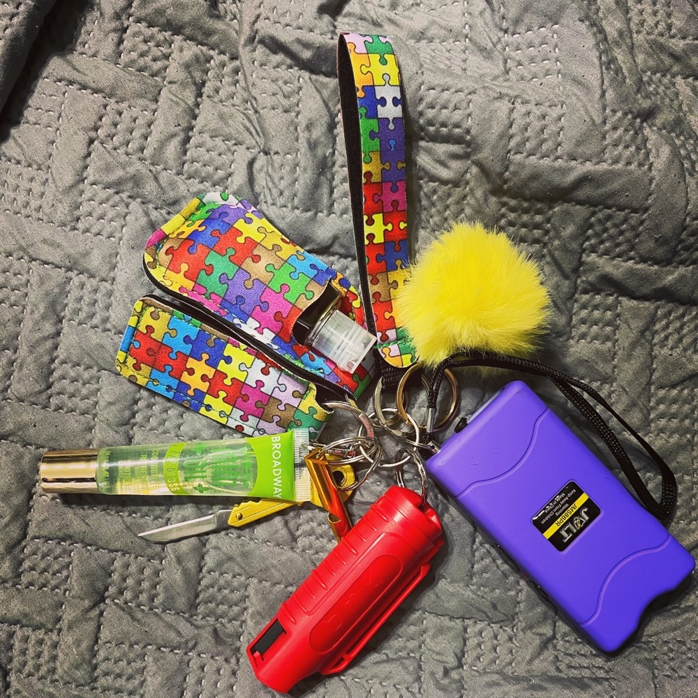 Women’s Essential Keychain